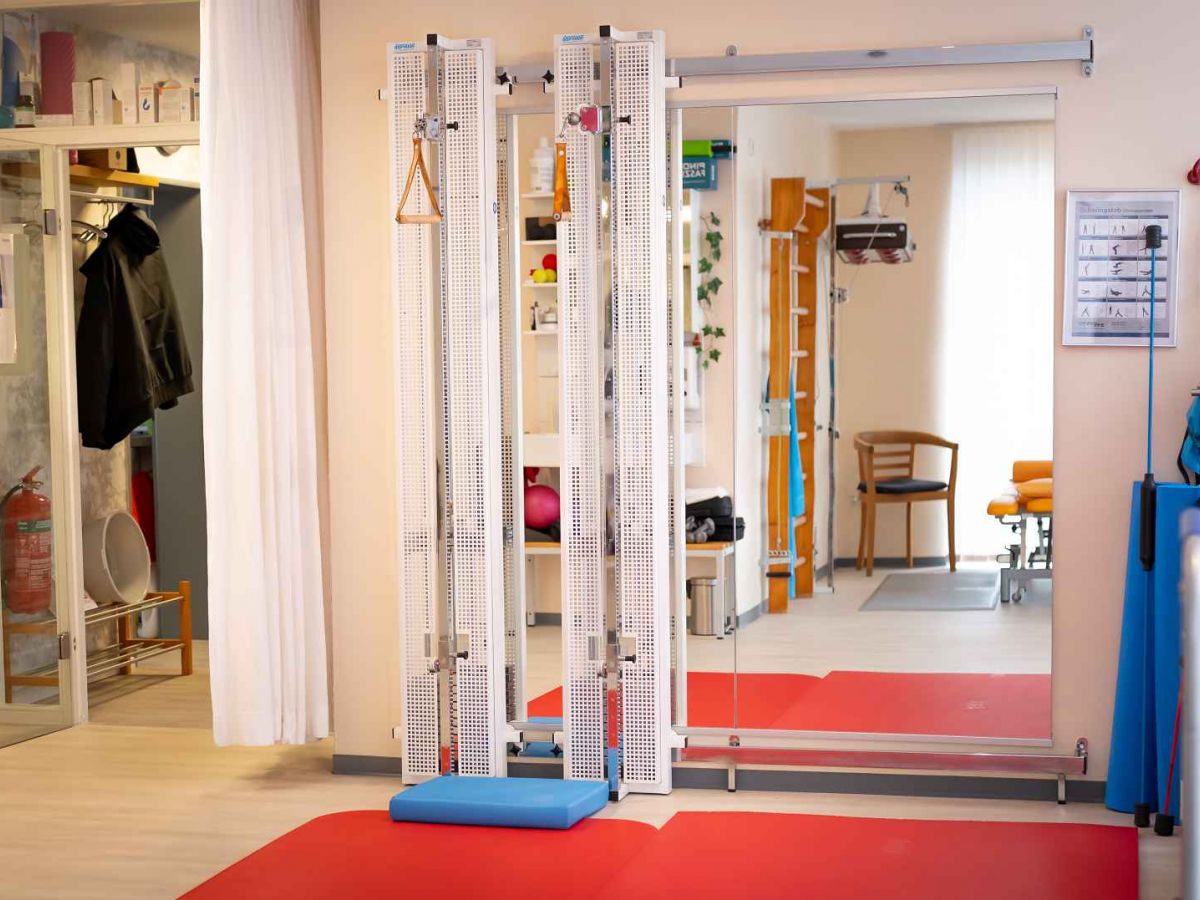 Fitnessraum mit Spiegel